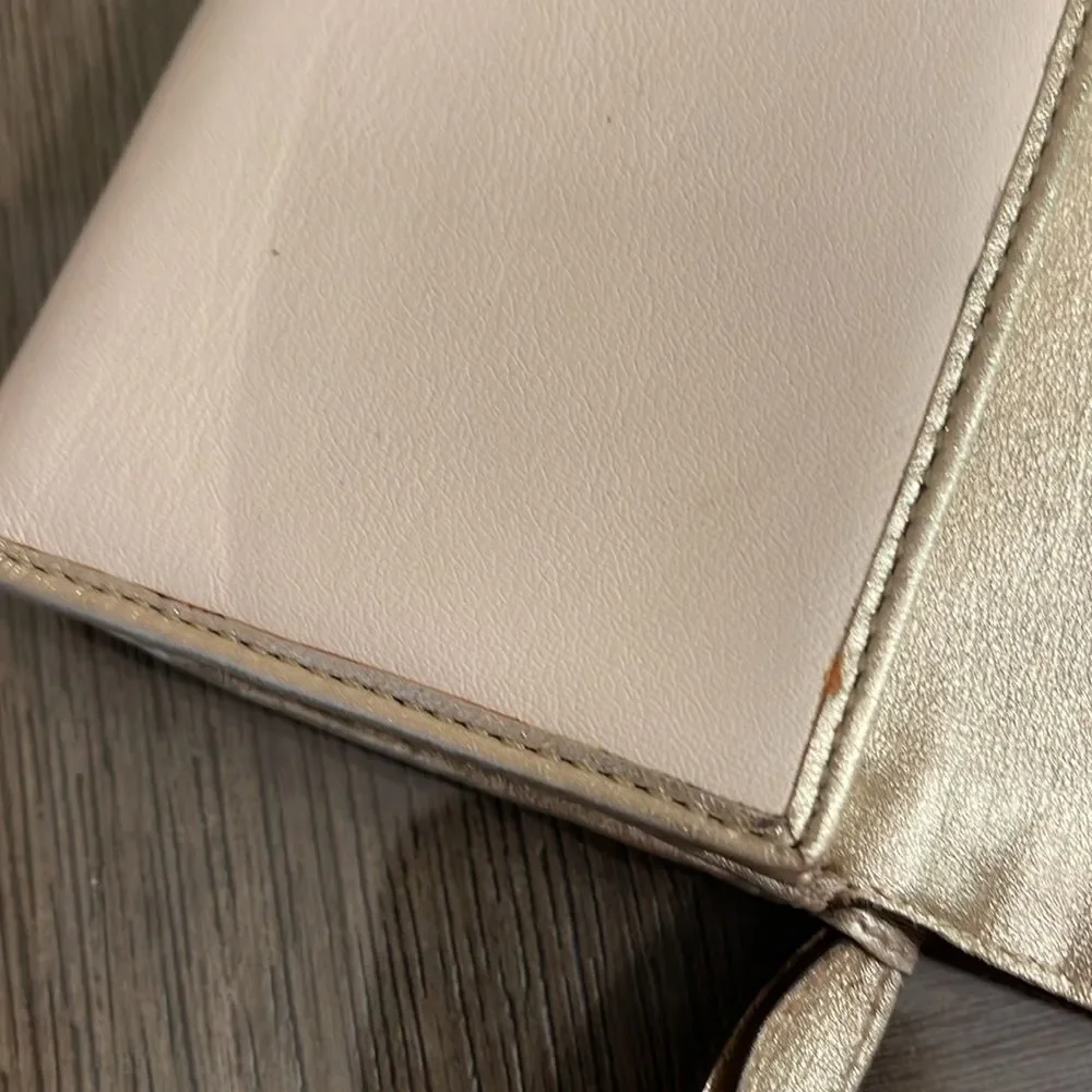Coach Long Women's Wallet White & Gold